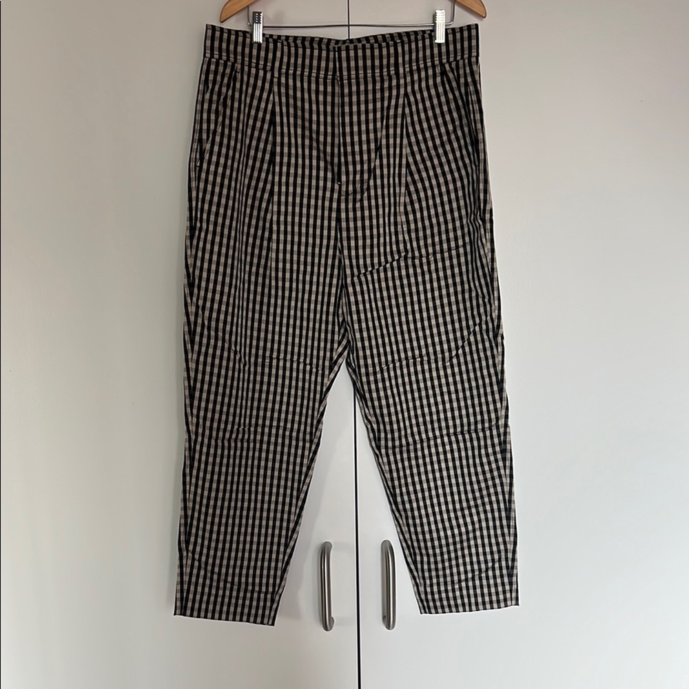 Everlane tapered pant